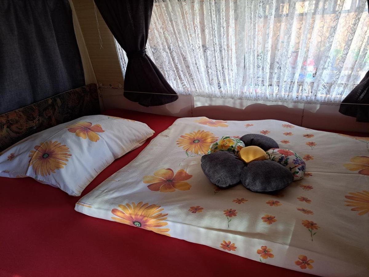 Glamping House Ranc Luze Ξενοδοχείο Εξωτερικό φωτογραφία